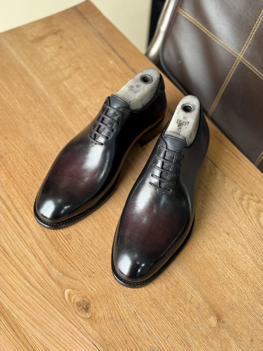Burgundy black whole-cut oxfords