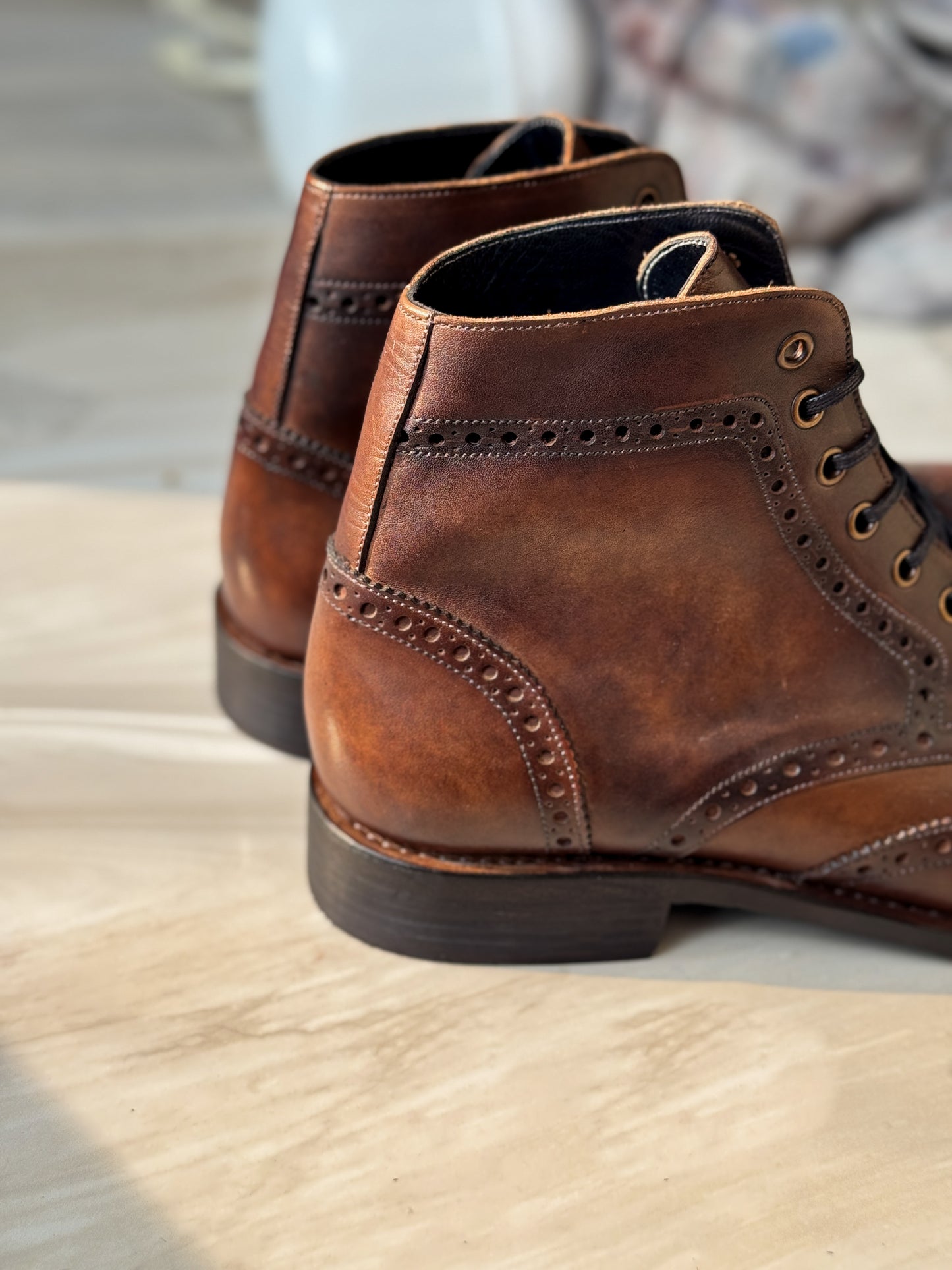 Hand Patina - Hand welted Wingtip Boots