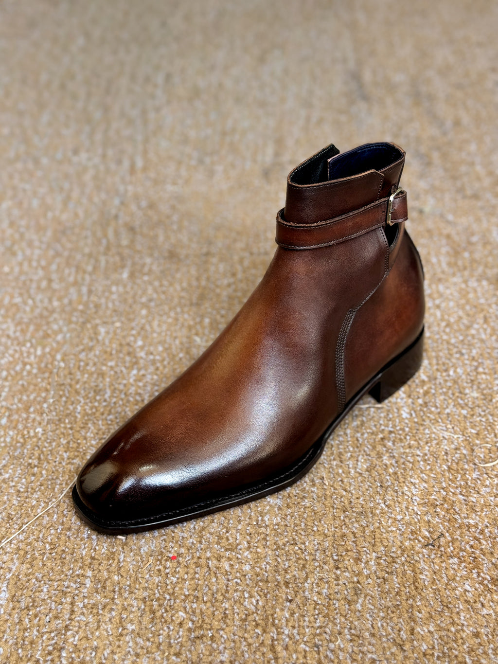Chestnut brown jodhpurs