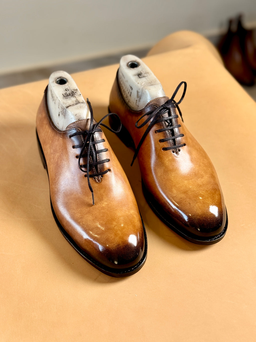 Fire patina Wholecut-Hand Welted